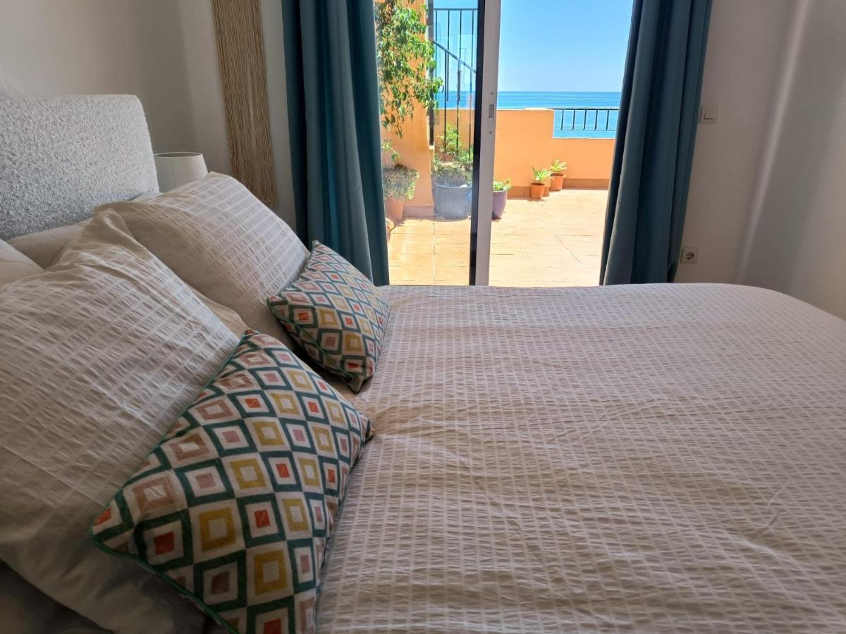 Carvajal Beach Seaview Apartment Benalmádena Esterno foto